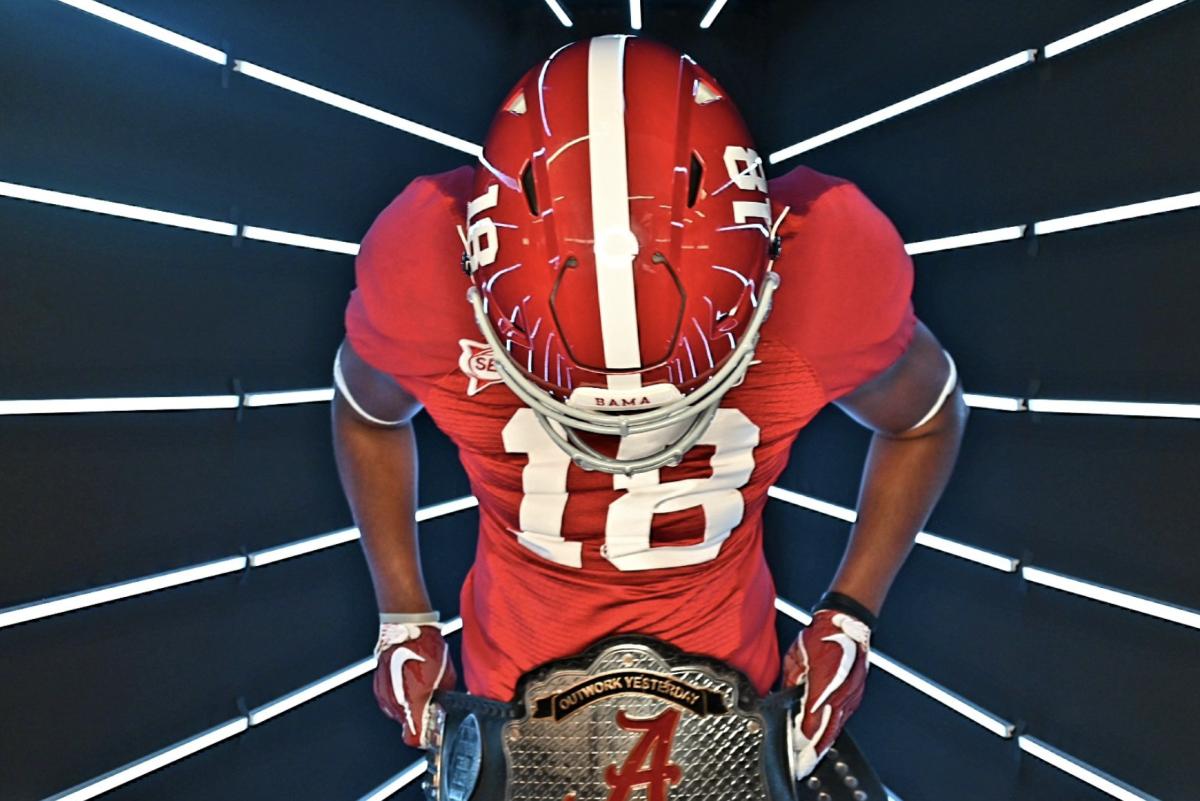 Class of 2023 recruit Jayden Wayne